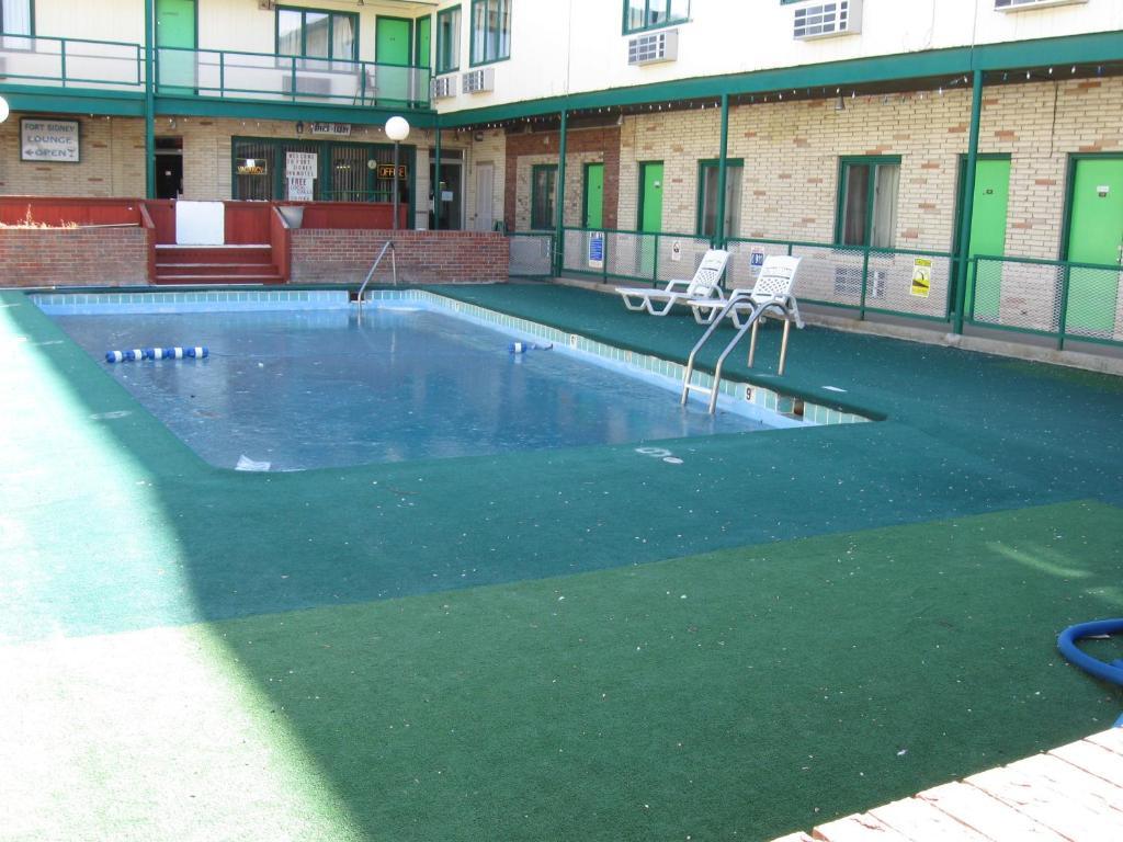 Fort Sidney Inn エクステリア 写真